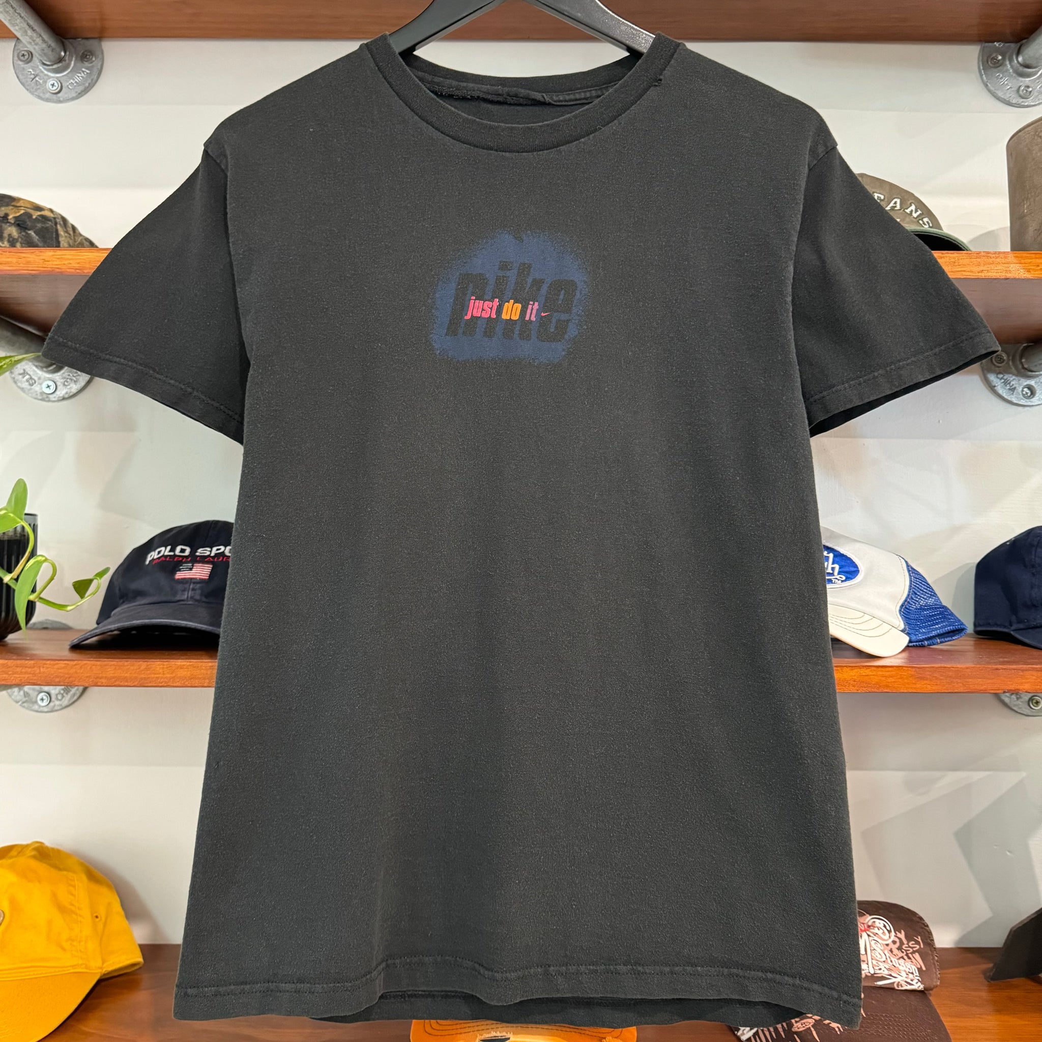 2000'S NIKE JUST DO IT GRAPHIC TEE - S/M