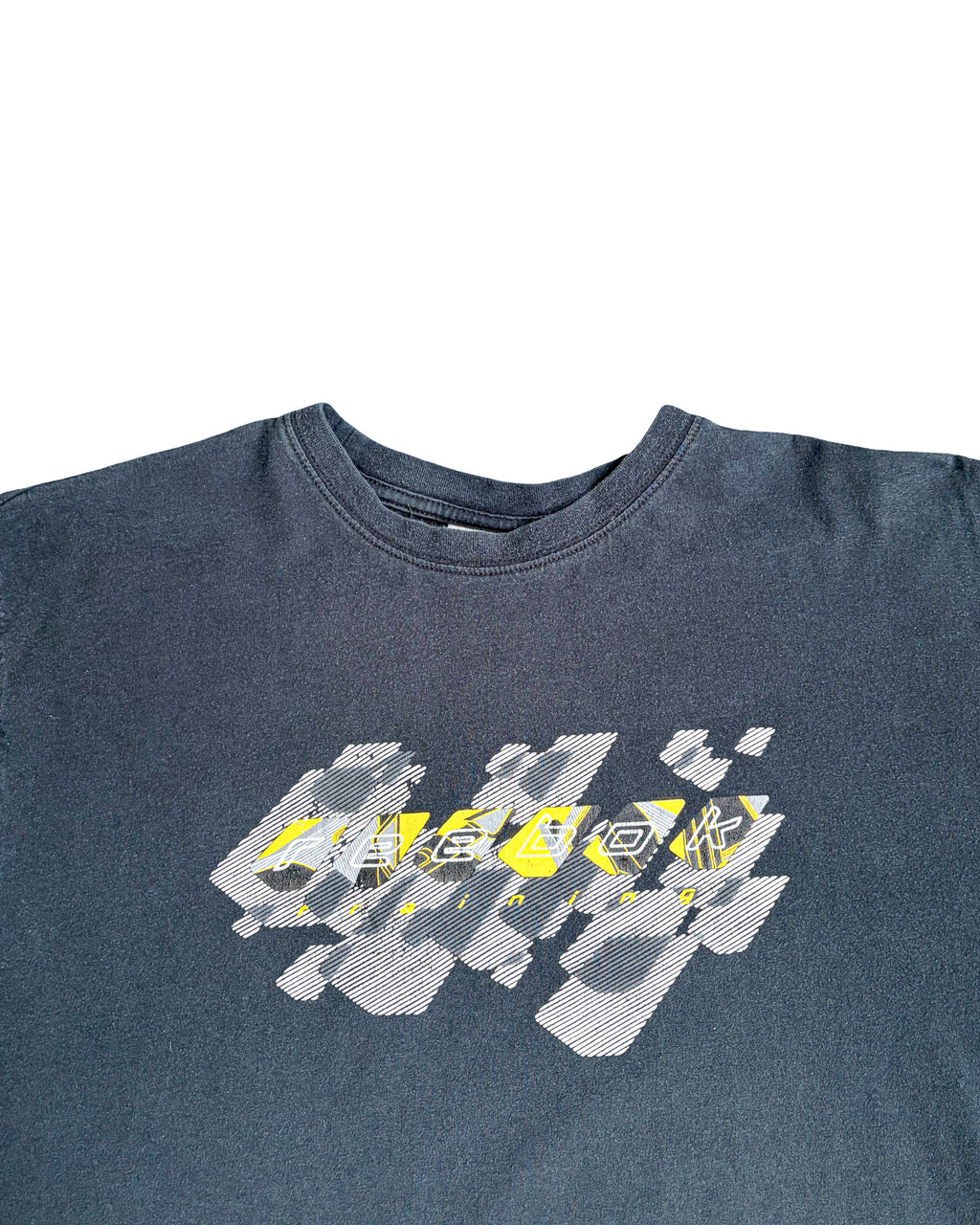 2000'S REEBOK TRAINING GRAPHIC TEE - M