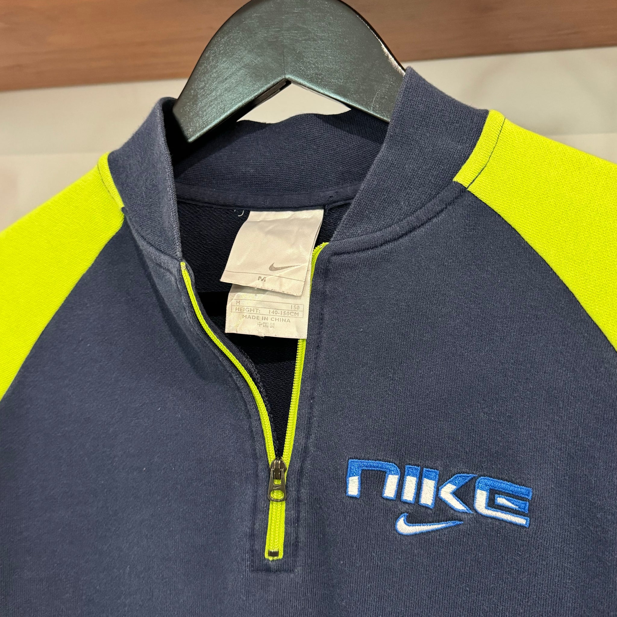 2000'S NIKE SPELL-OUT EMBROIDERED 1/4 ZIP - S