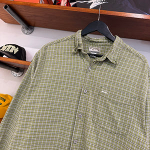 2000'S QUIKSILVER PLAID BUTTON UP - L/XL