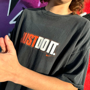 2000'S NIKE JUST DO IT GRAPHIC TEE - XL/XXL