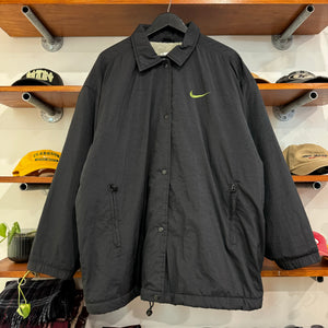 1990'S NIKE SPELLOUT BUTTON UP JACKET - L/XL
