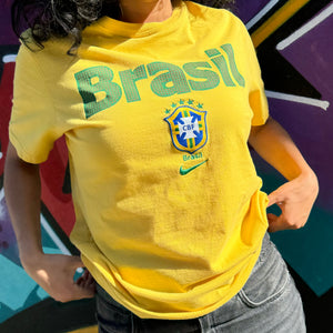 2000'S NIKE BRASIL FOOTBALL TEE - M