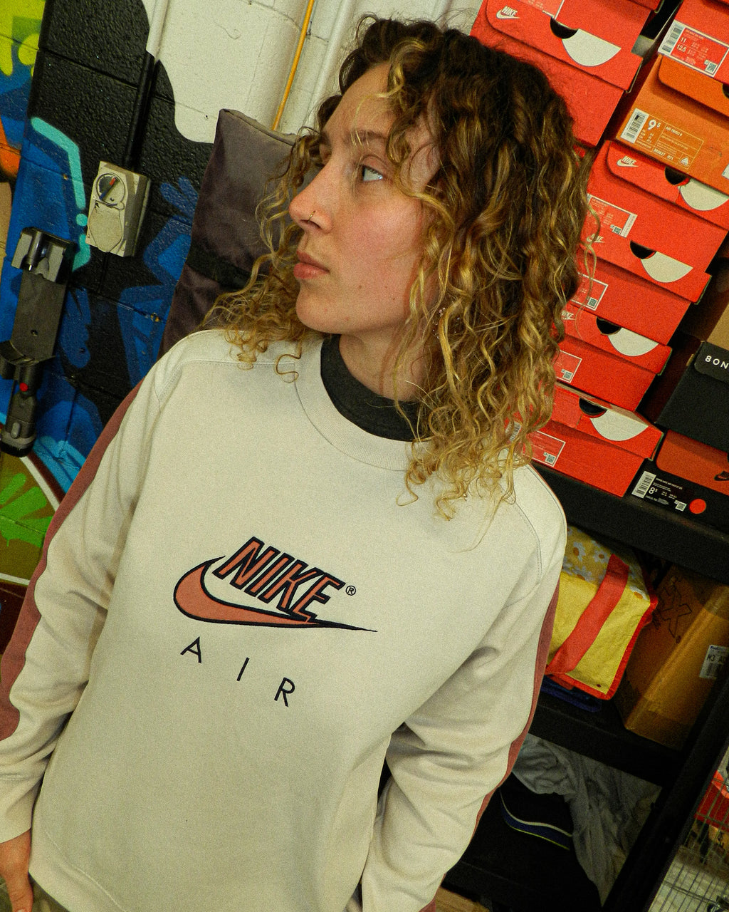 2000'S NIKE AIR EMBROIDERED SWEATSHIRT - M