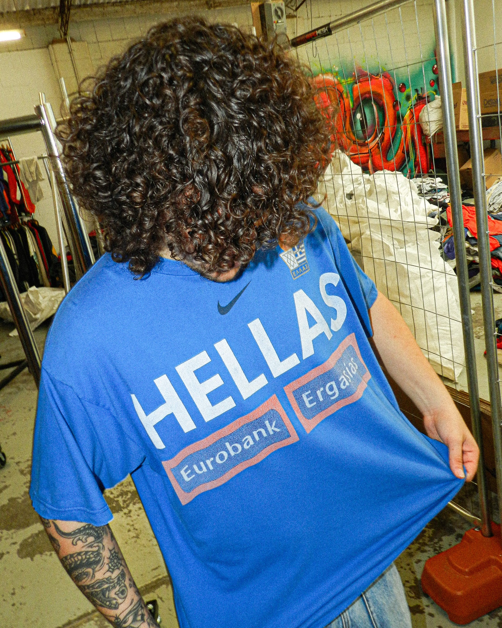 1990'S NIKE 'HELLAS' BASKETBALL TEE - XL