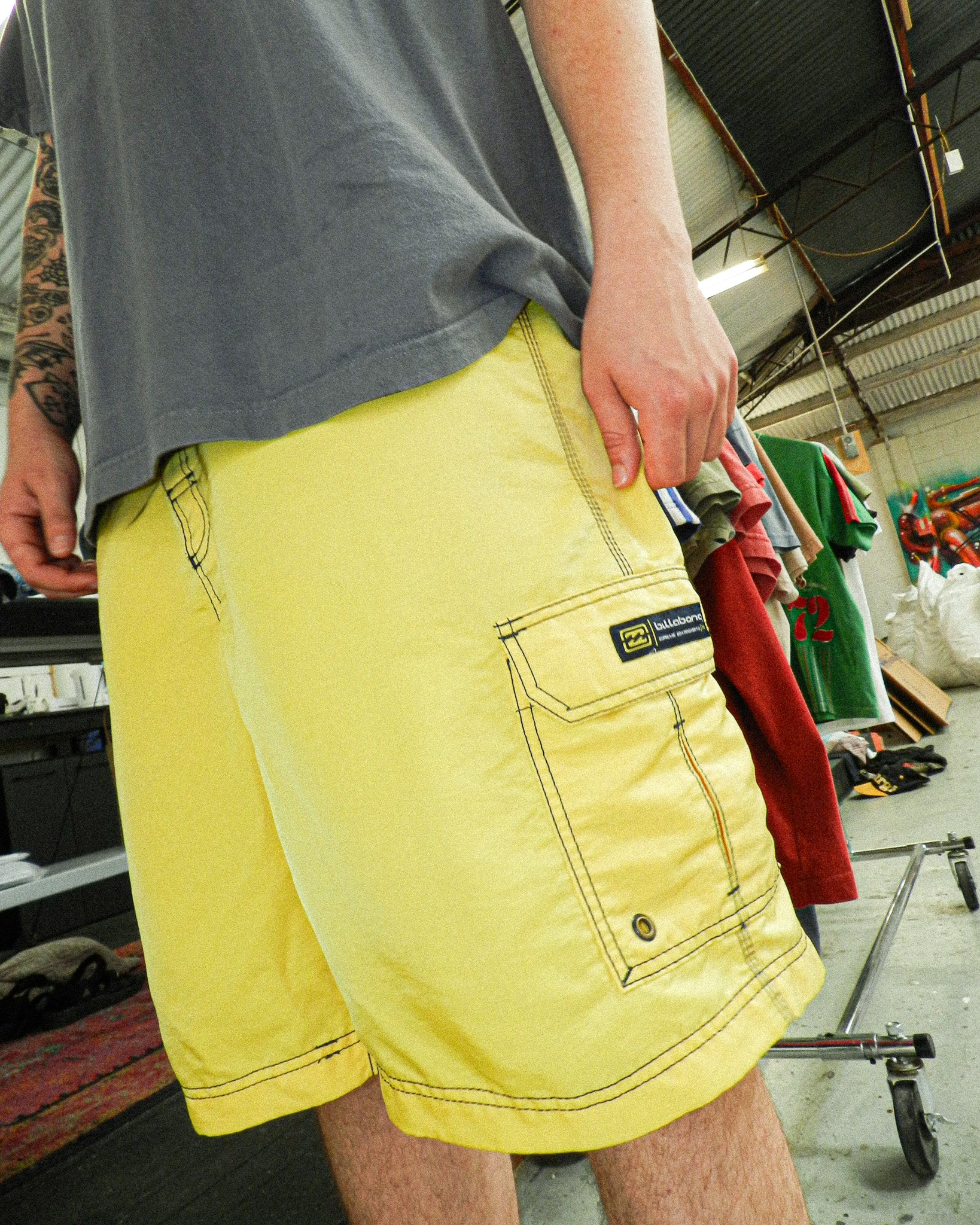 2000'S BILLABONG BOARD SHORTS - 36