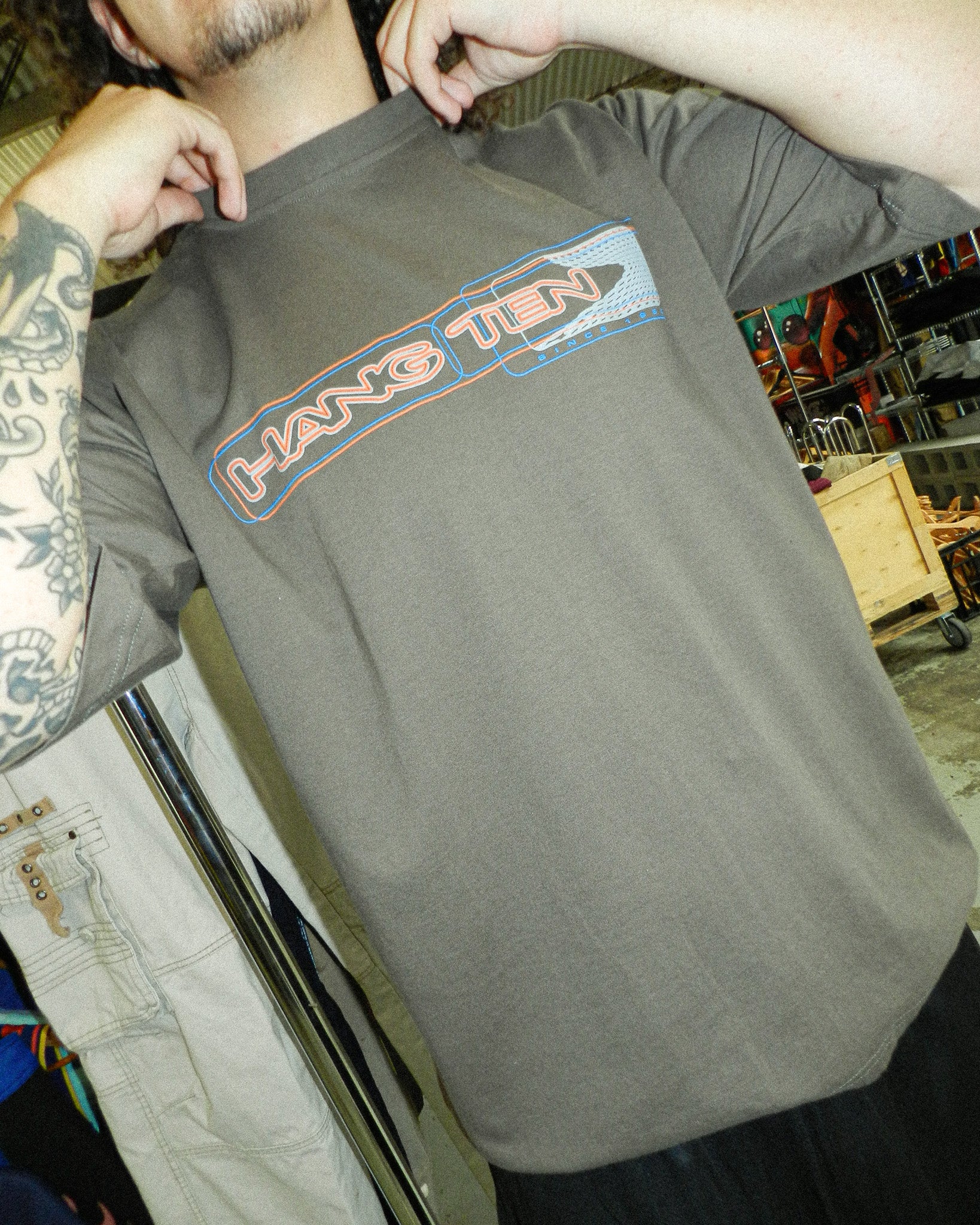 2000'S DS HANG TEN GRAPHIC TEE - L