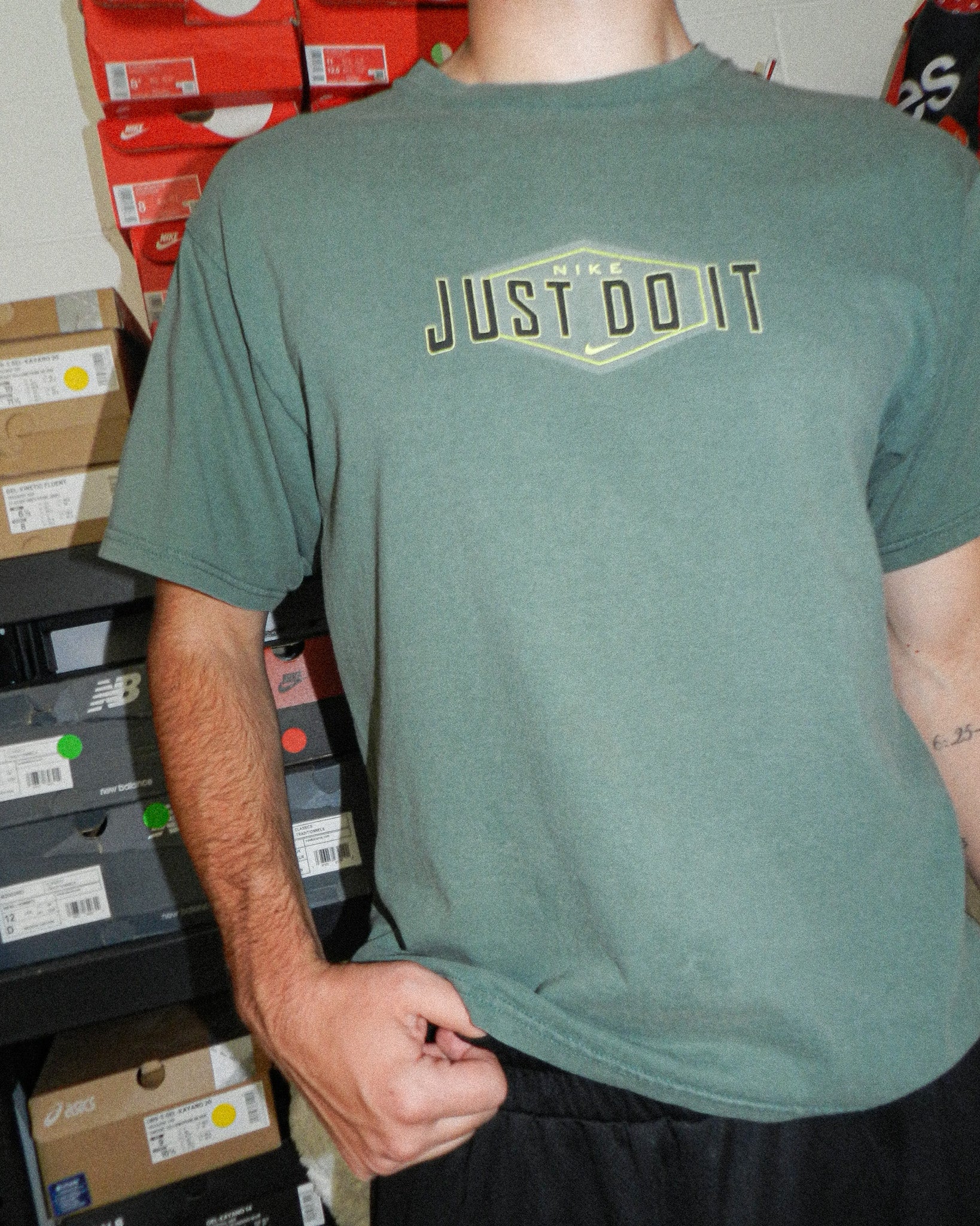 1990'S NIKE JUST DO IT GRAPHIC TEE - M