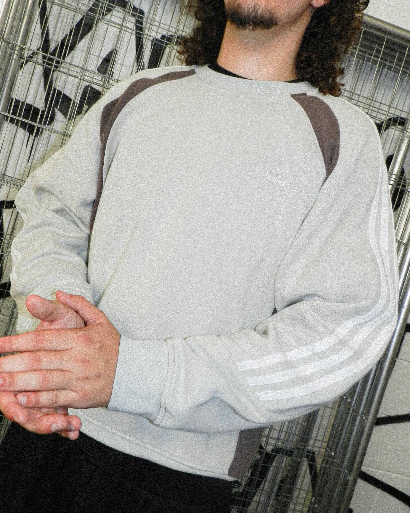 2000'S ADIDAS TWO TONE EMBROIDERED SWEATSHIRT - L