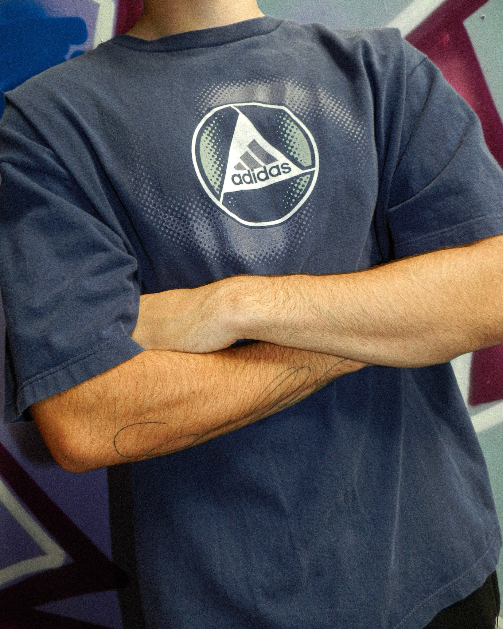2000'S ADIDAS GRAPHIC TEE - XXL