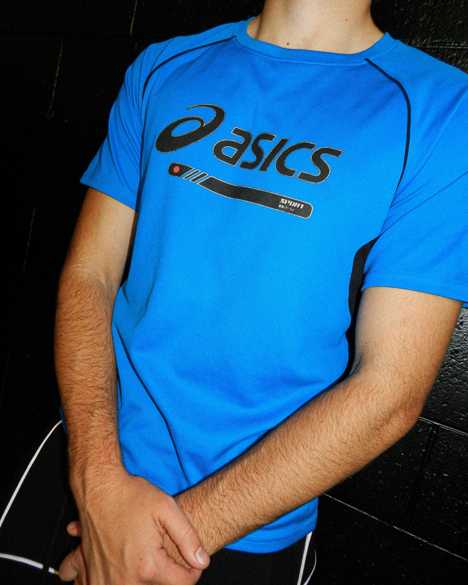 2010'S ASICS 'SPORT' ATHLETIC TEE - M