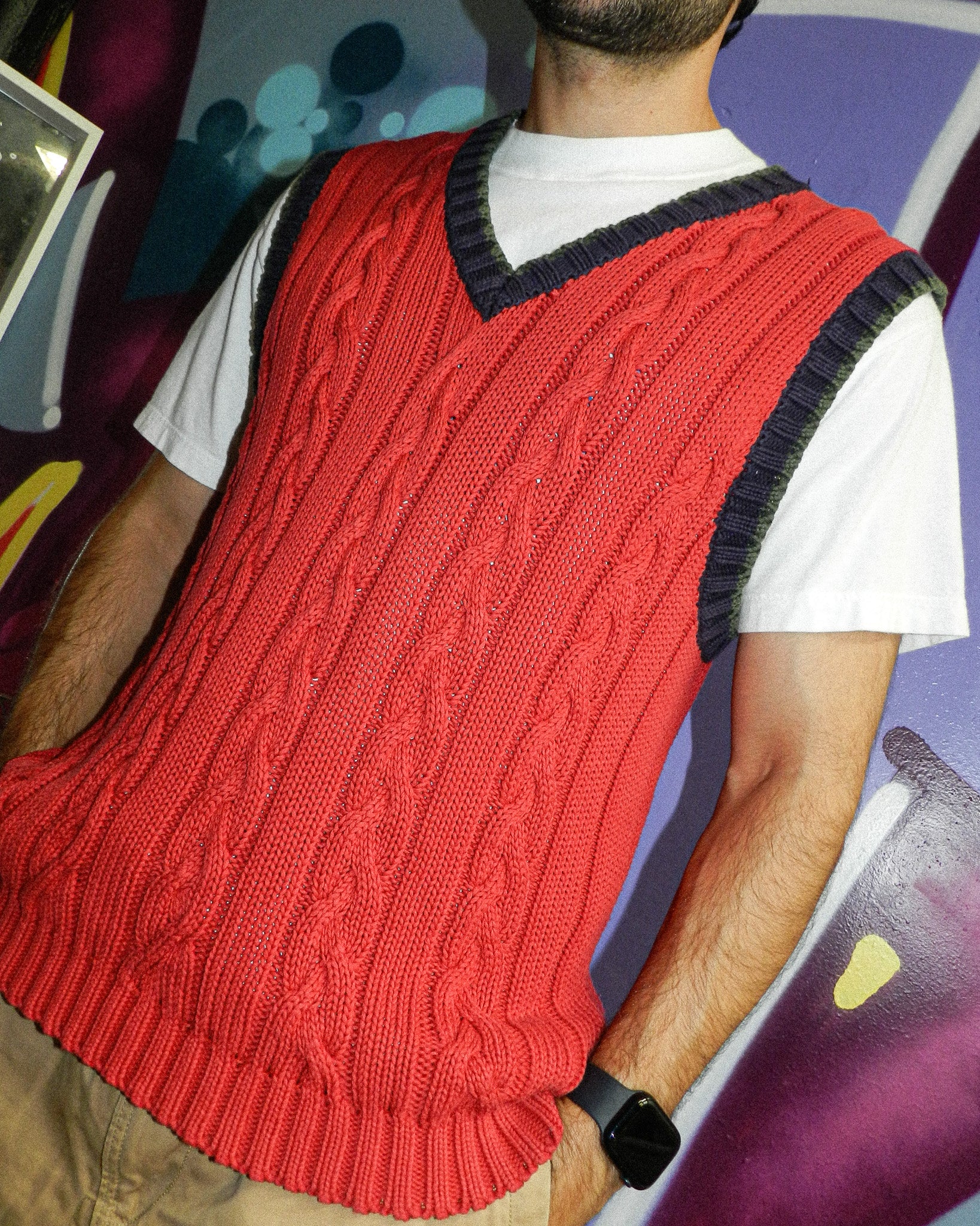 2000'S GAP KNITTED VEST - M