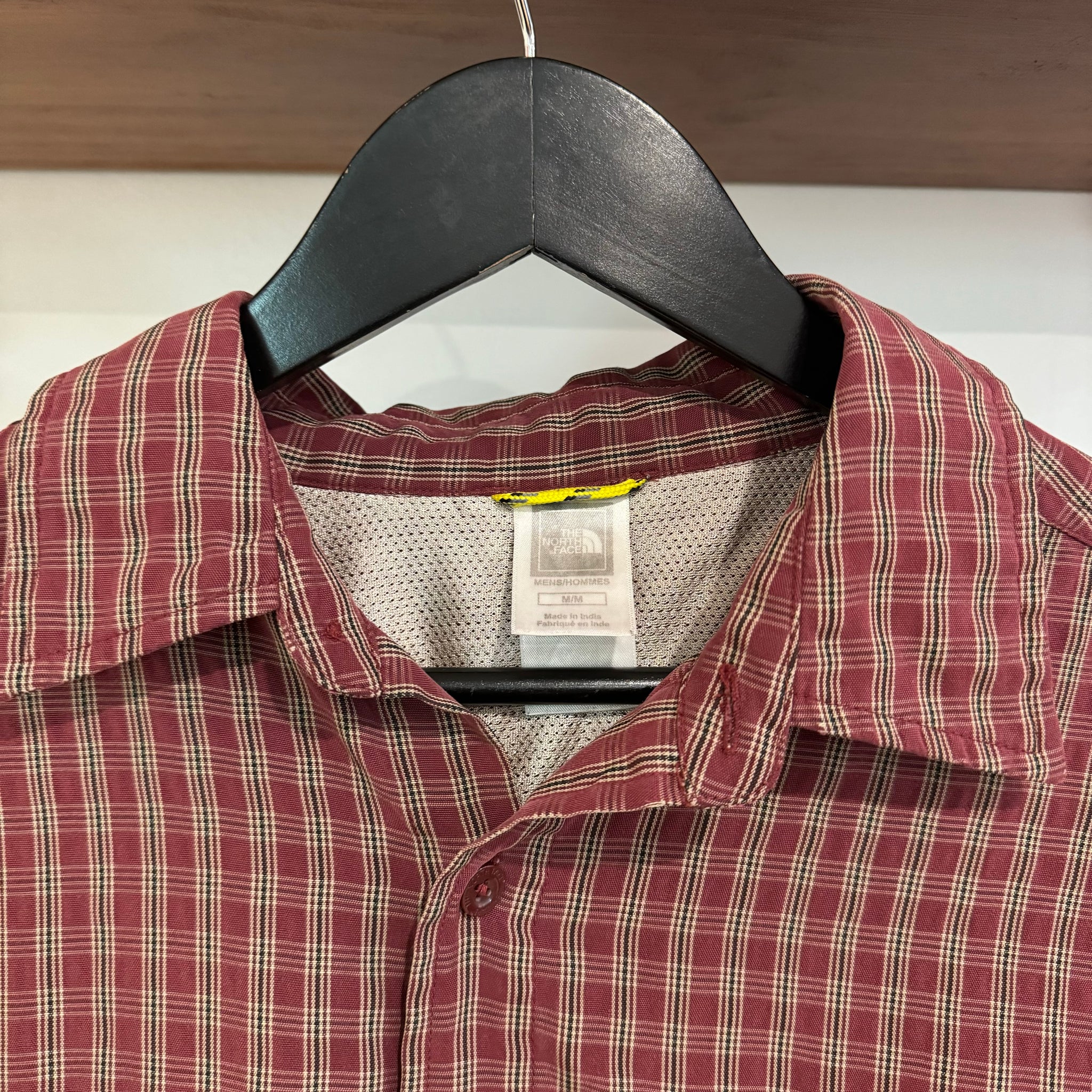 2000'S THE NORTH FACE PLAID BUTTON UP - L/XL