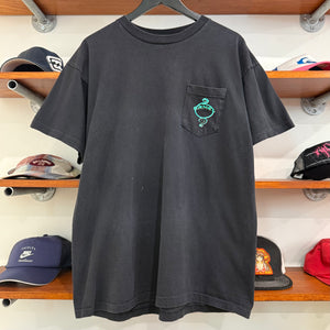 1995 CAMEL CIGARETTES GRAPHIC POCKET TEE - L
