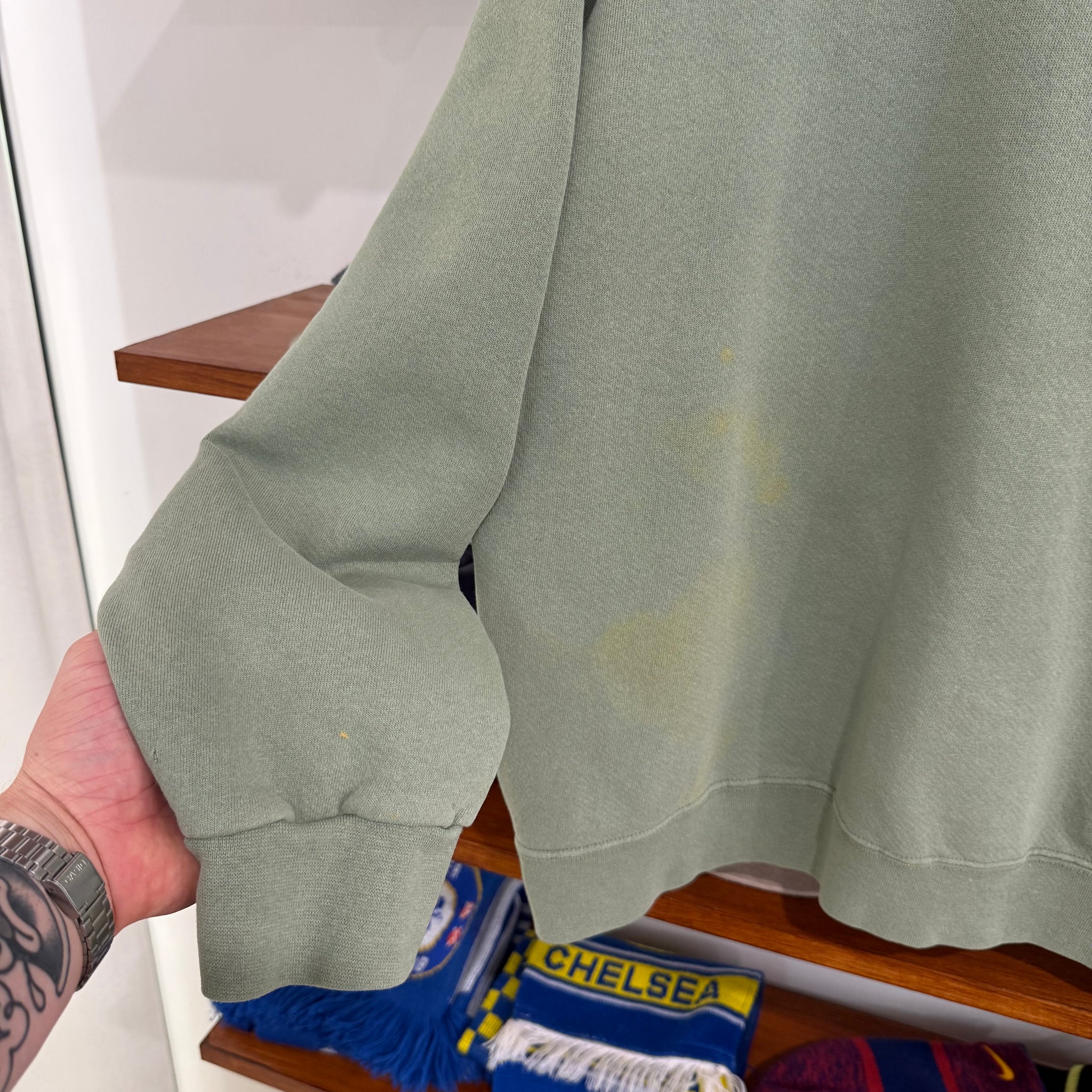 2000'S NIKE SWOOSH SWEATSHIRT - M/L