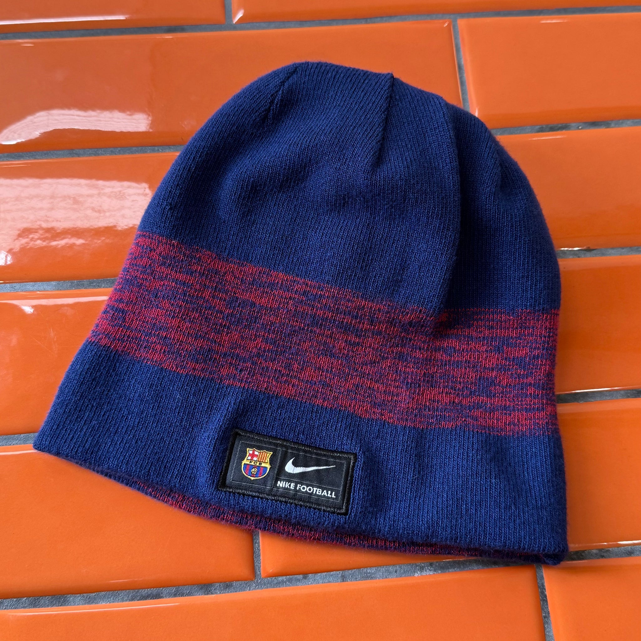 2000'S NIKE FC BARCELONA REVERSIBLE BEANIE