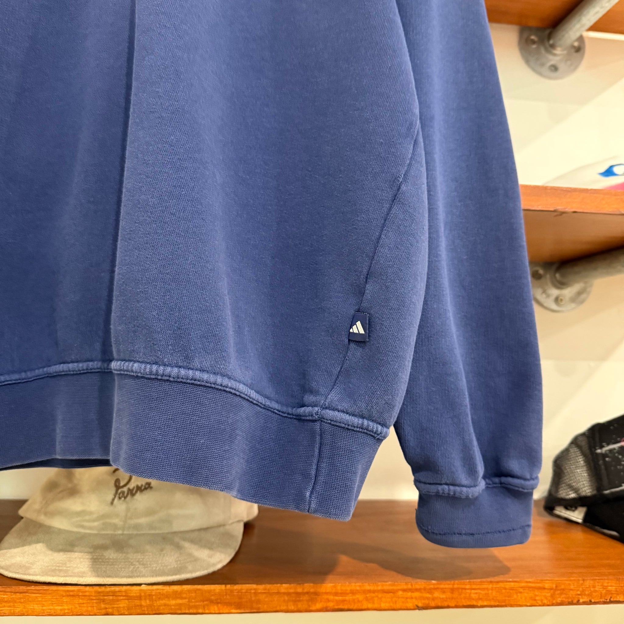 2000'S ADIDAS EMBROIDERED SWEATSHIRT - M/L