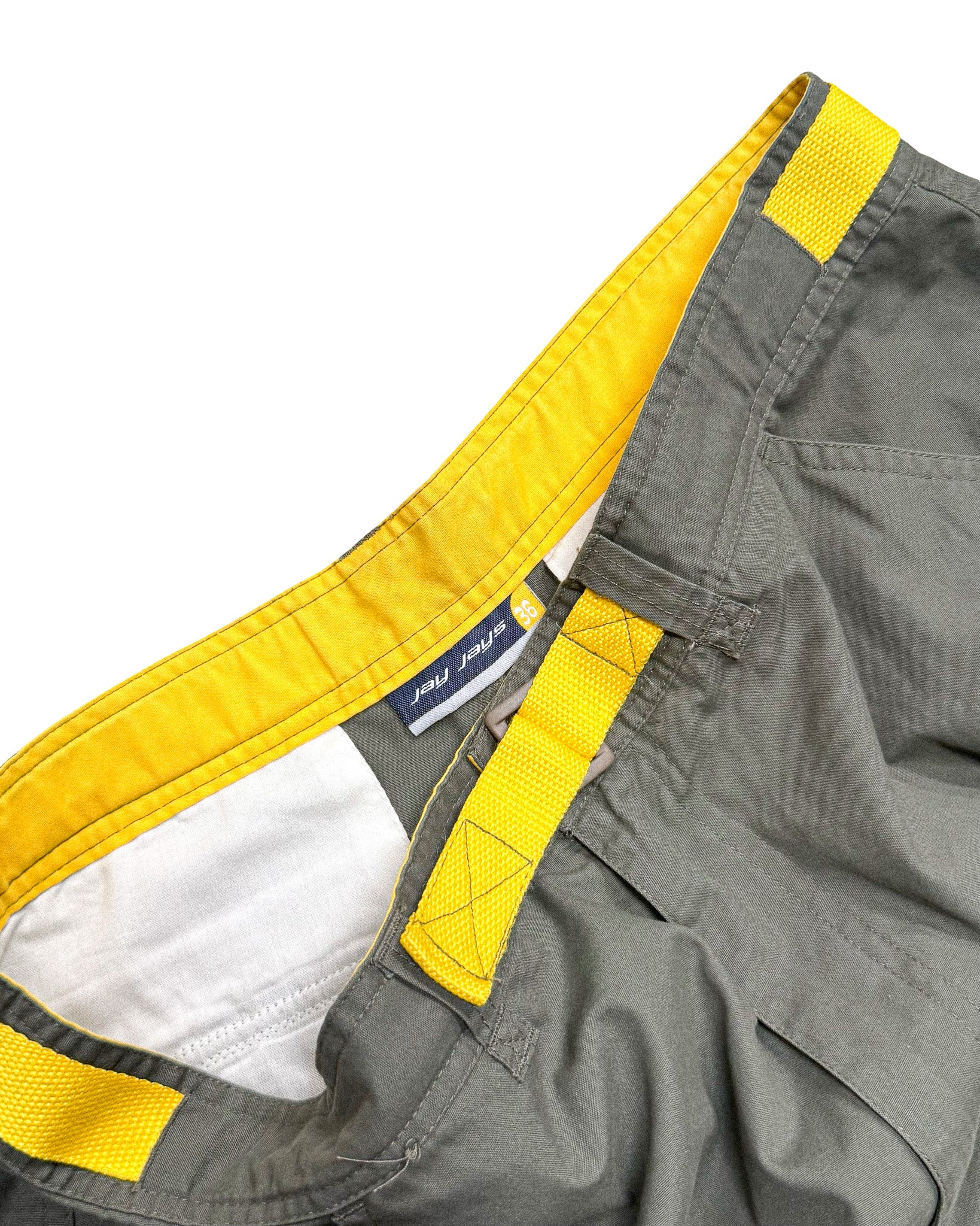 2000'S JAYS-JAYS TECH CARGO SHORTS - 36
