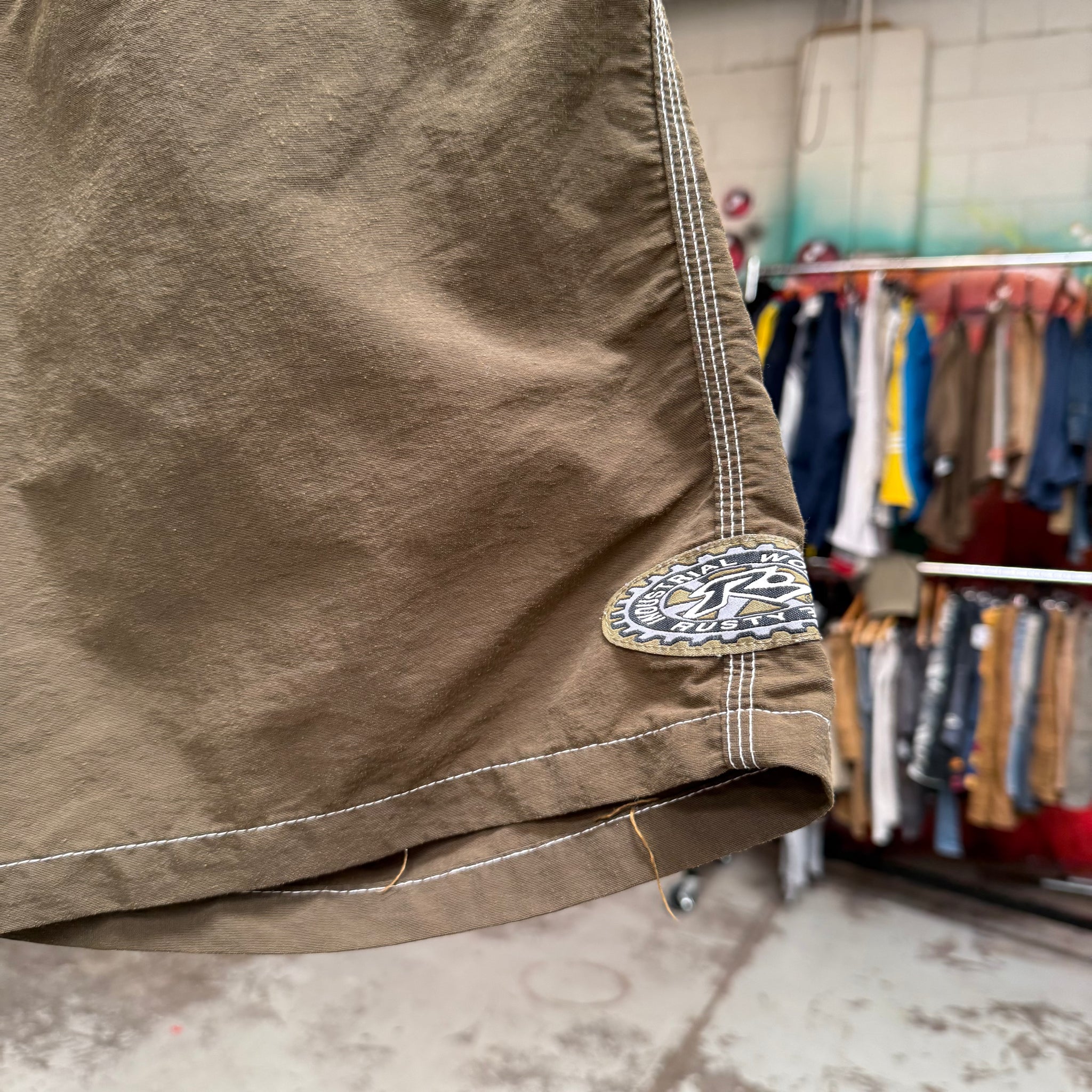 1990'S RUSTY 'INDUSTRIAL WORKFORCE' SHORTS - 30