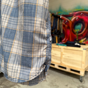 2000'S THE NORTH FACE PLAID BUTTON-UP - L/XL