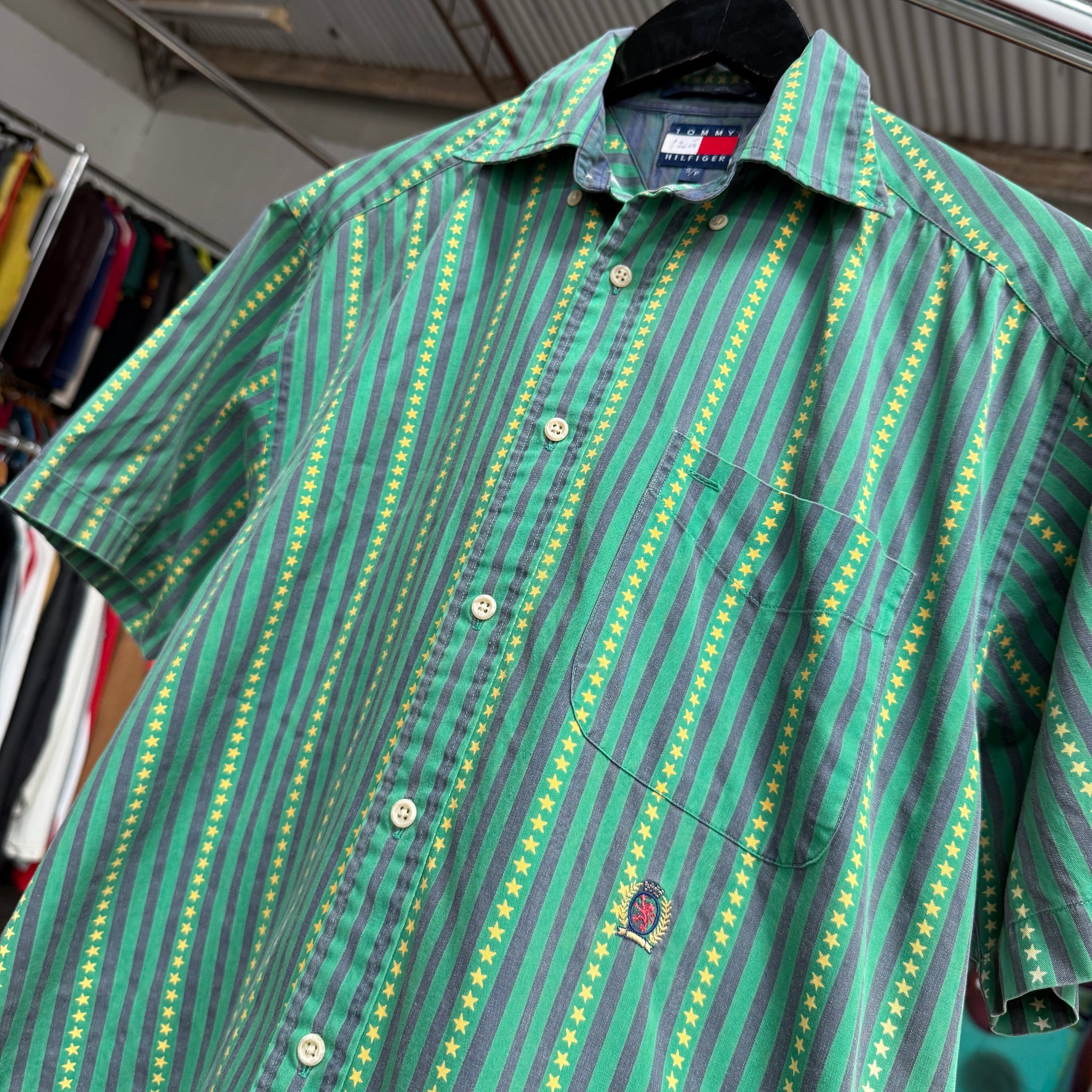 1990'S TOMMY HILFIGER CREST STAR BUTTON-UP - L