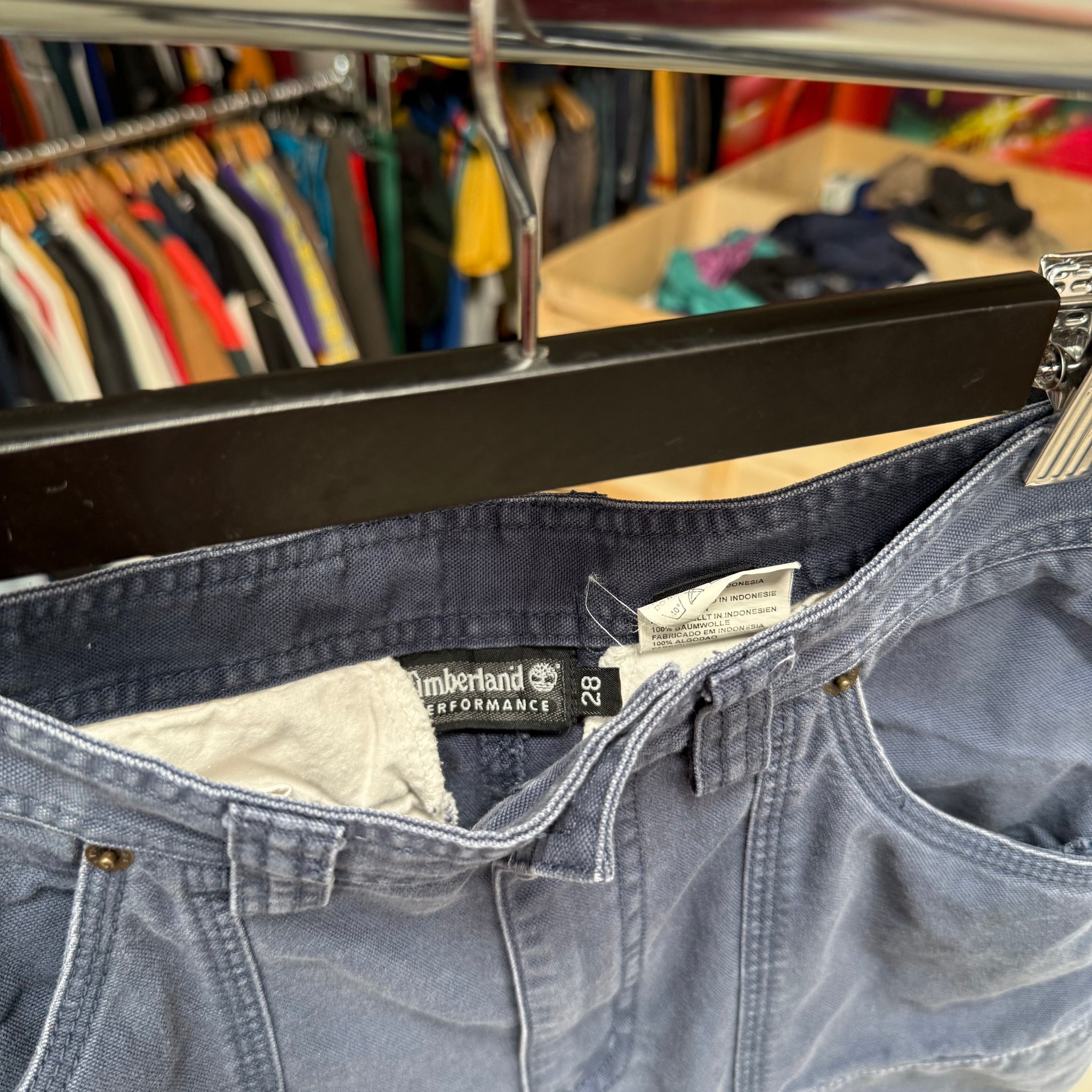 1990'S TIMBERLAND CARGO SHORTS - 28