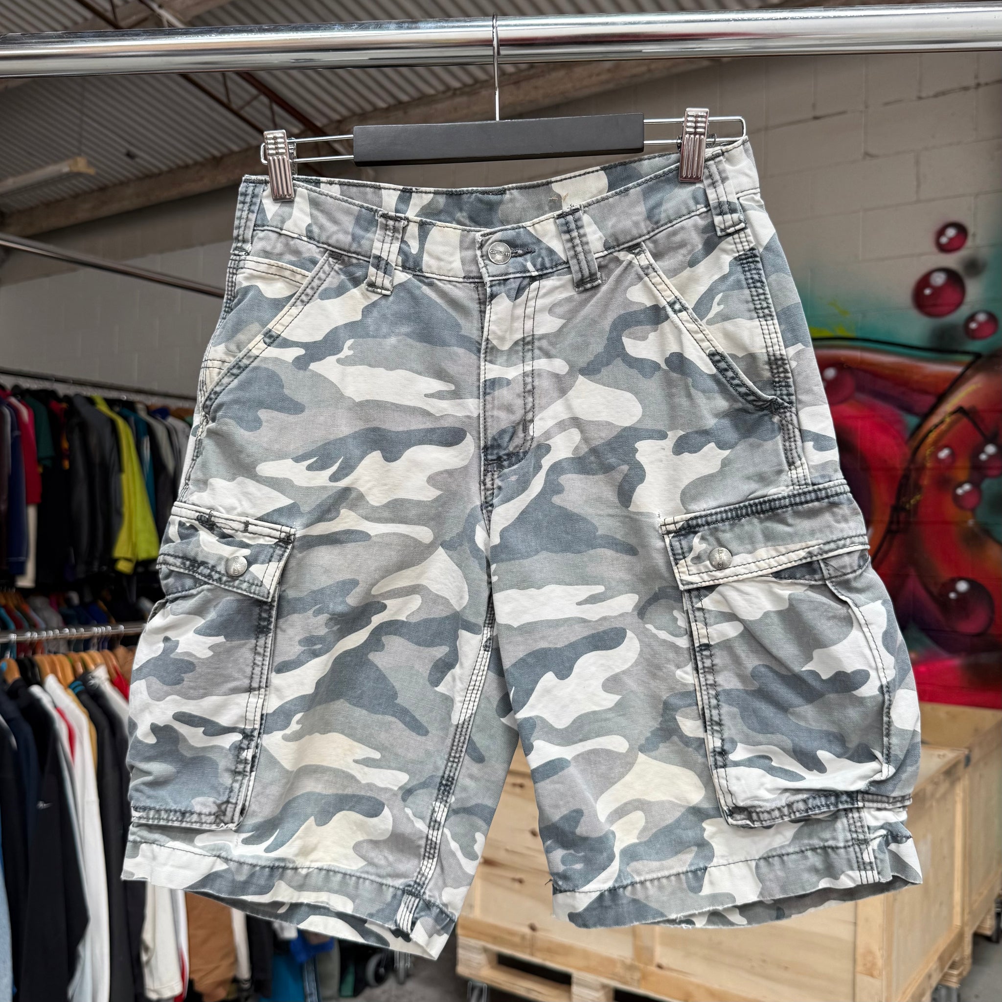 2000'S CARHARTT CARGO SHORTS - 28