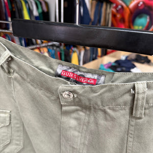 2000'S QUIKSILVER CARGO SHORTS - 34