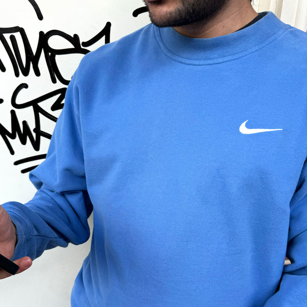 1990'S NIKE SWOOSH EMBROIDERED SWEATSHIRT - M