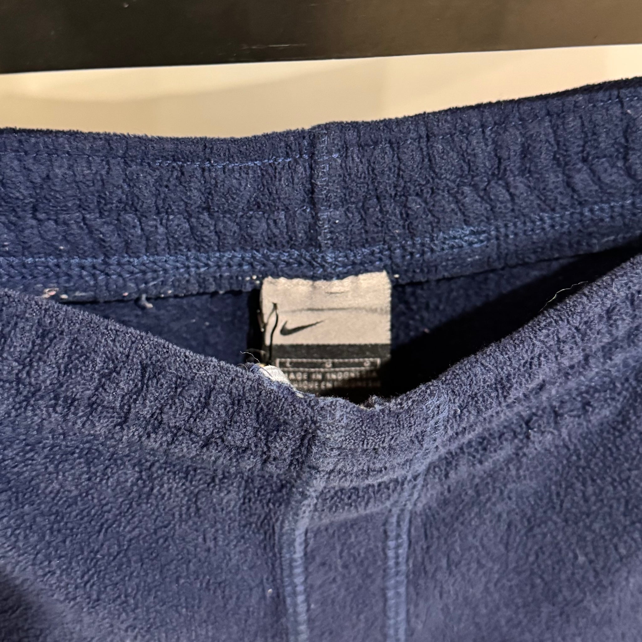 2000'S NIKE LOW LOGO FLEECE SWEATPANTS - M/L