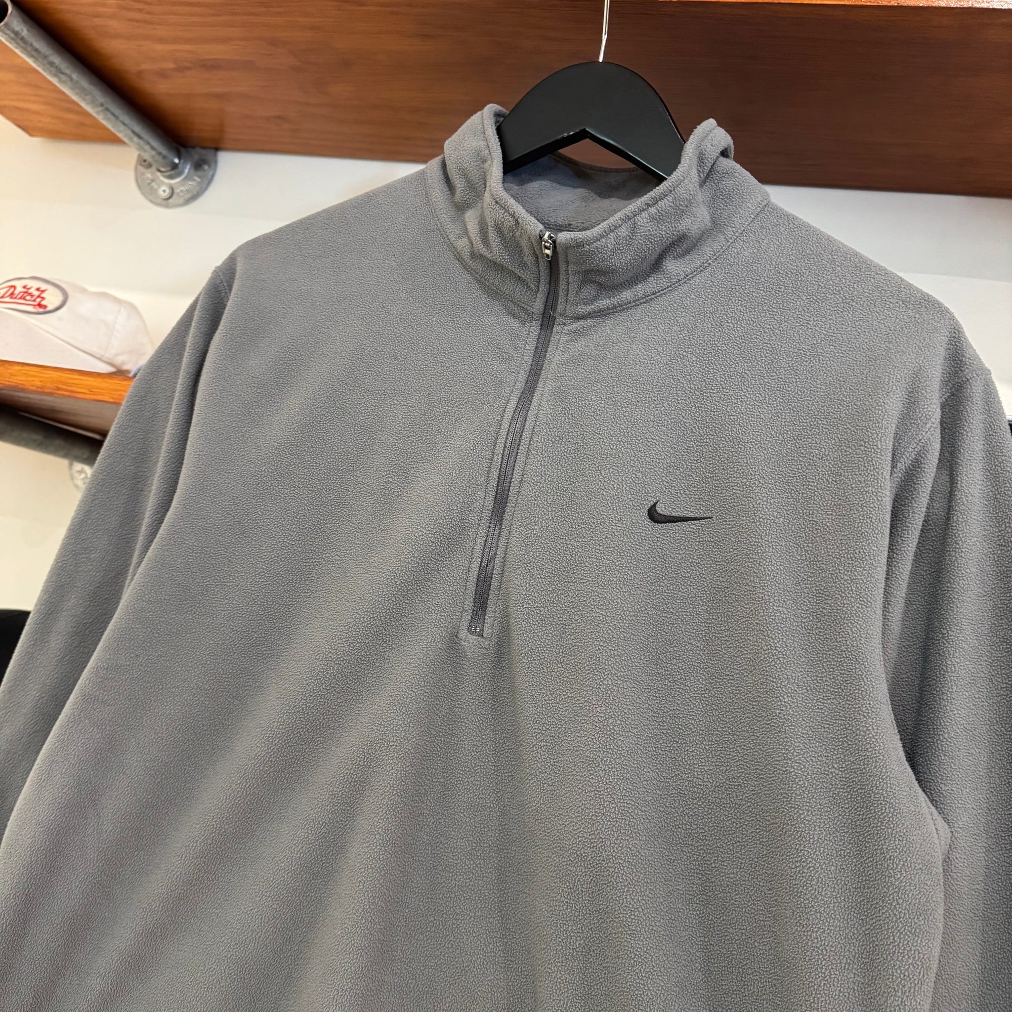2000'S NIKE  SWOOSH EMBROIDERED 1/4 ZIP FLEECE - M