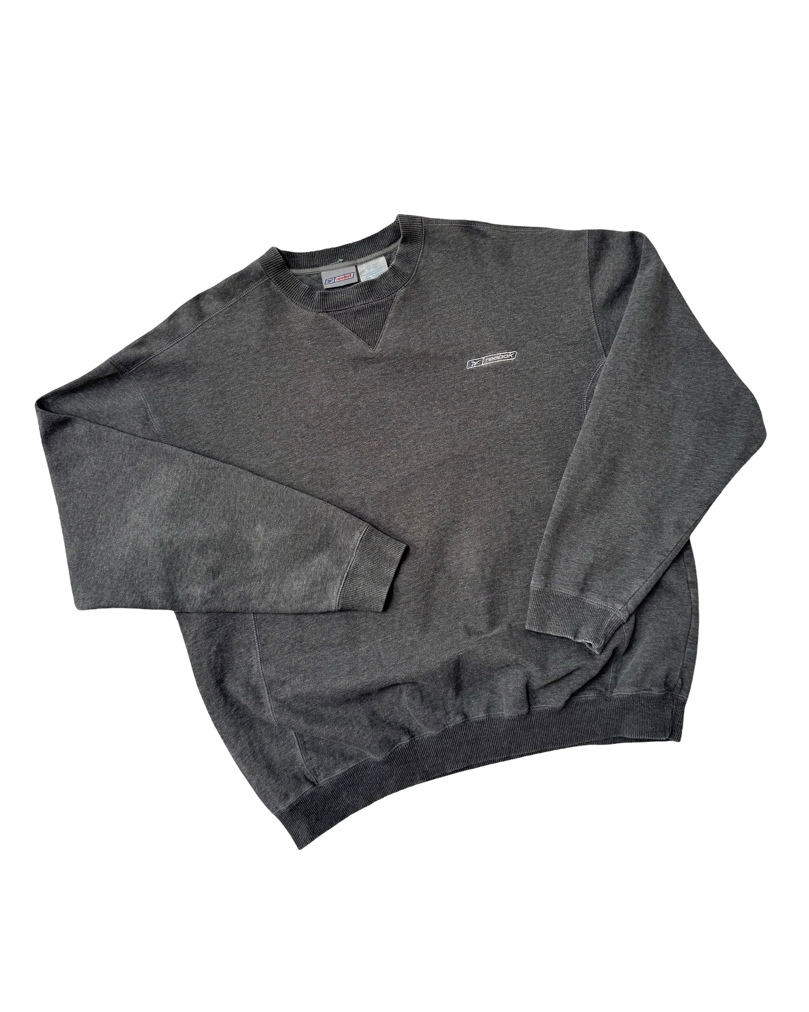 2000'S REEBOK EMBROIDERED SWEATSHIRT - L/XL