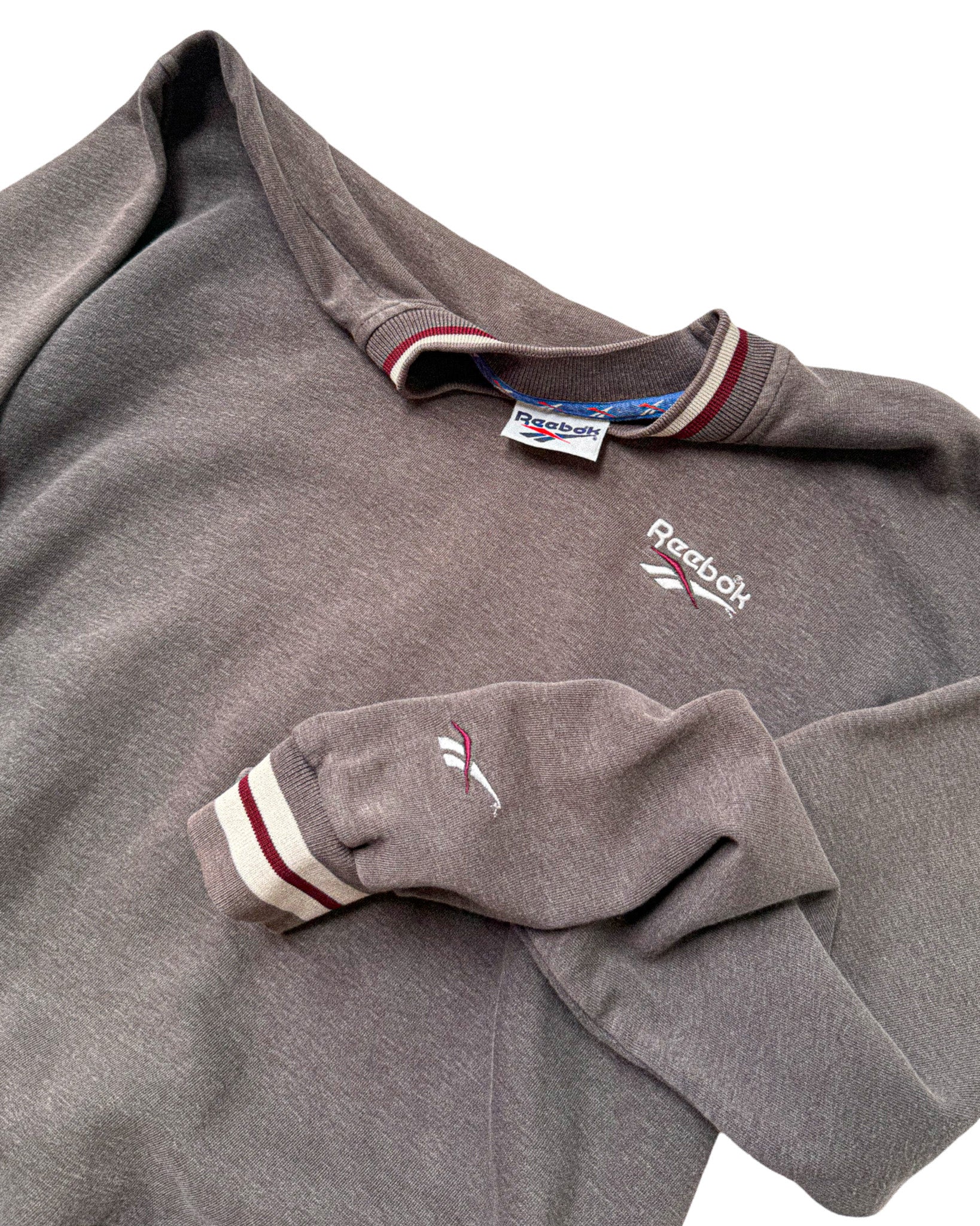 1990'S REEBOK EMBROIDERED SWEATSHIRT - M