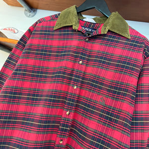 1990'S NAUTICA PLAID BUTTON-UP - L