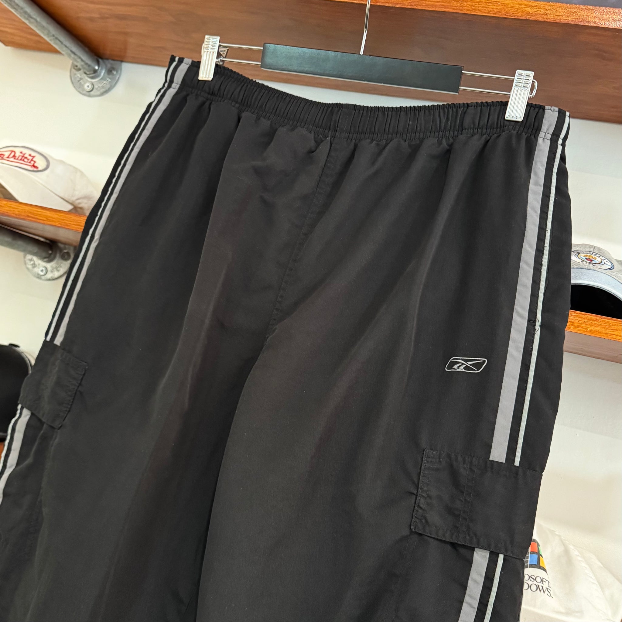 2000'S REEBOK LOGO STRIPED TRACK PANTS - L