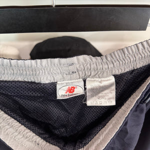 2000'S NEW BALANCE CARGO TRACK PANTS - L