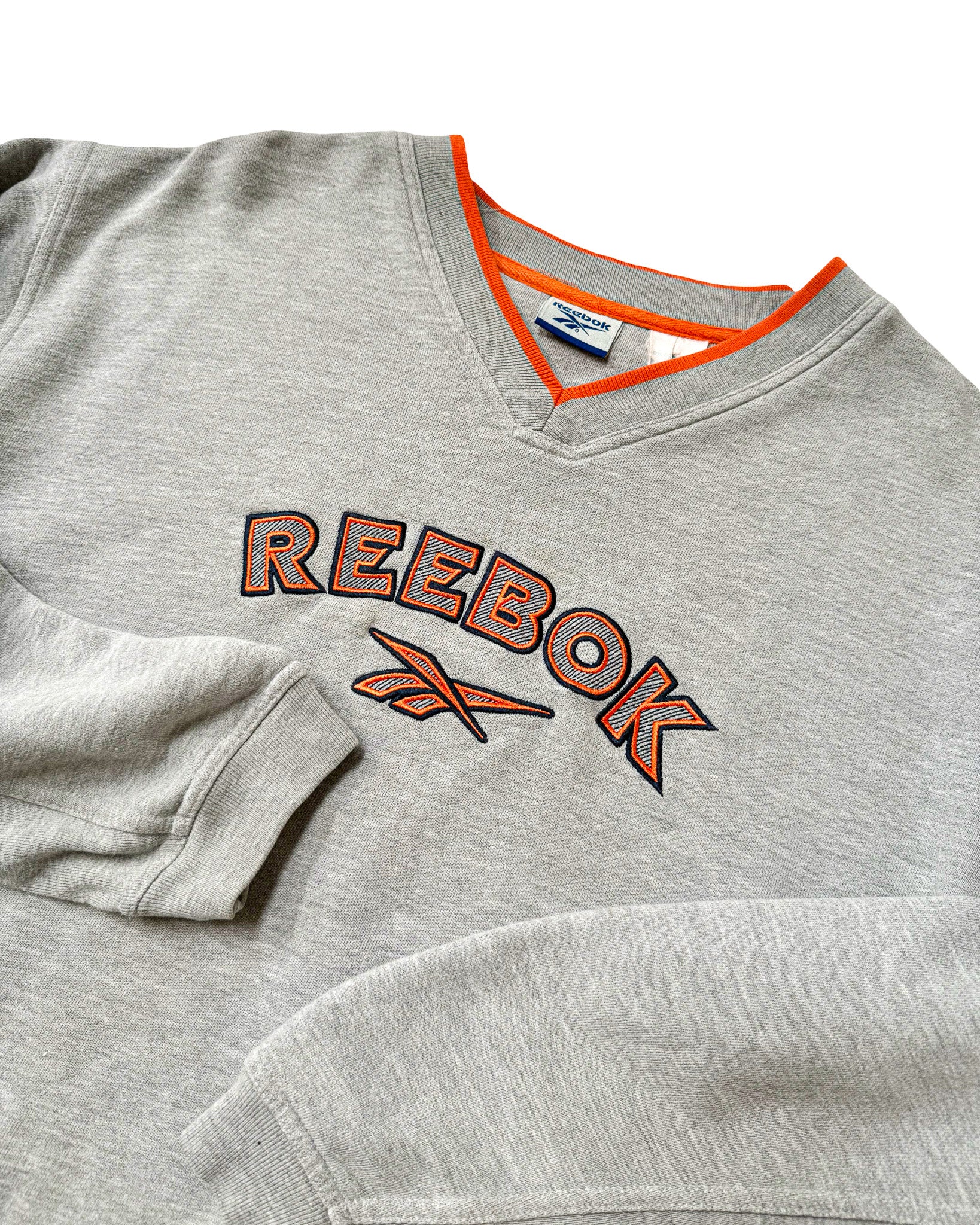 2000'S REEBOK EMBROIDERED TRIM PULLOVER - M