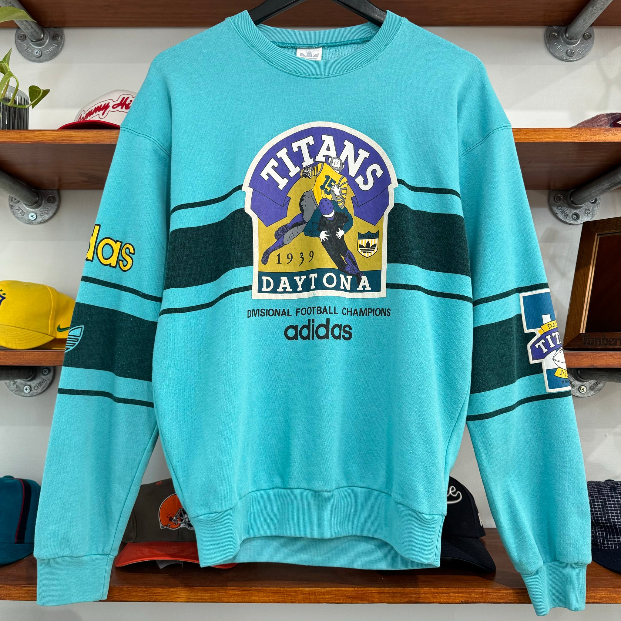 1980'S ADIDAS DAYTONA TITANS CHAMPIONSHIP SWEATSHIRT - M