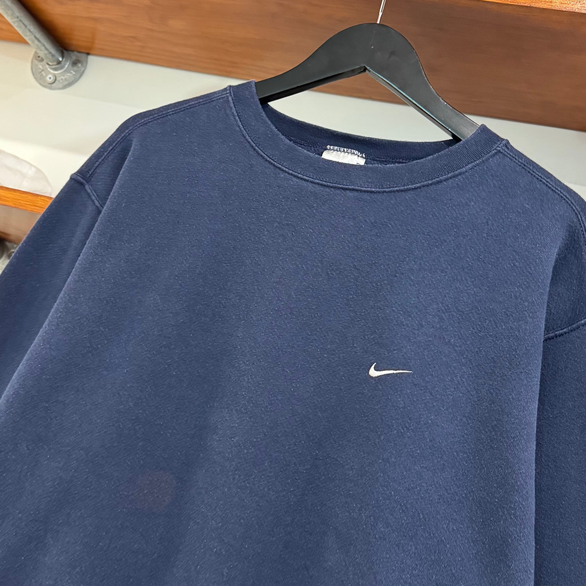 2000'S NIKE SWOOSH SWEATSHIRT - L