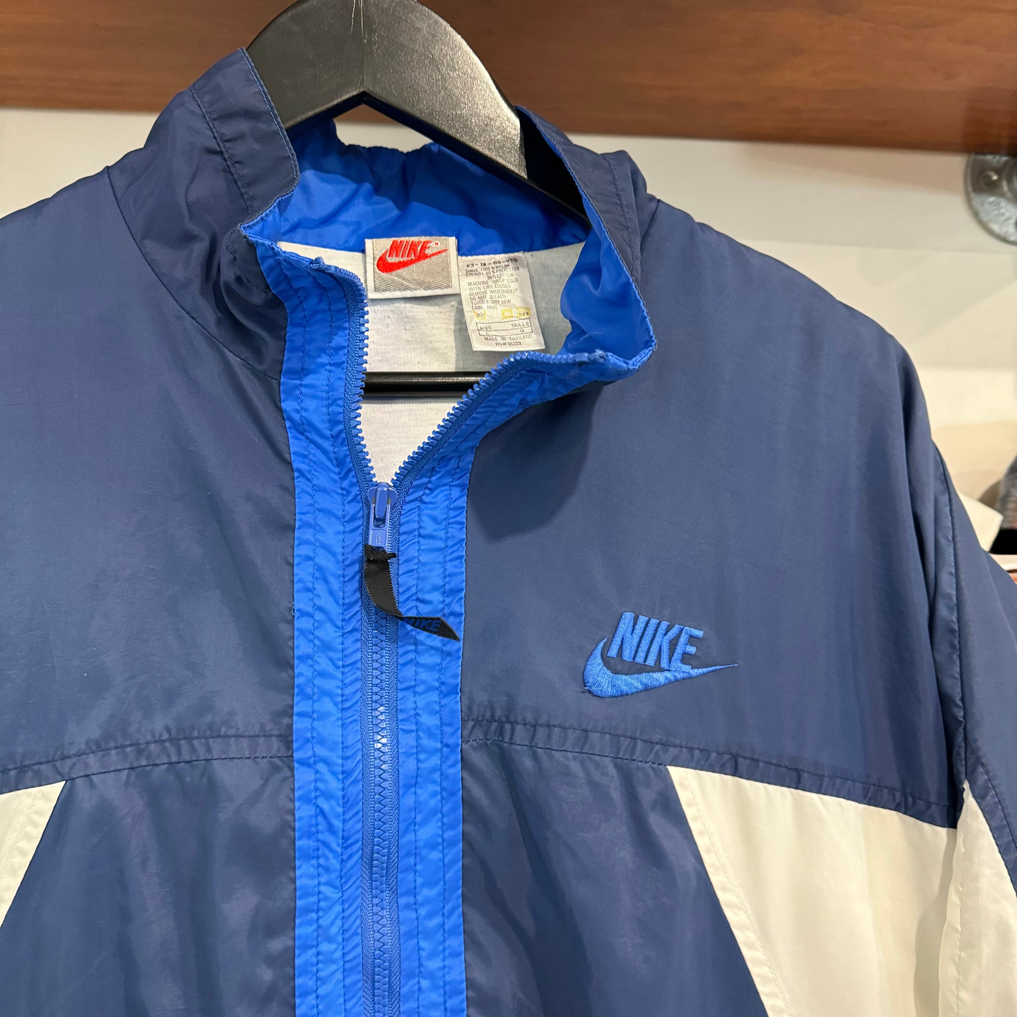 1990'S NIKE LOGO EMBROIDERED TRACK JACKET - L