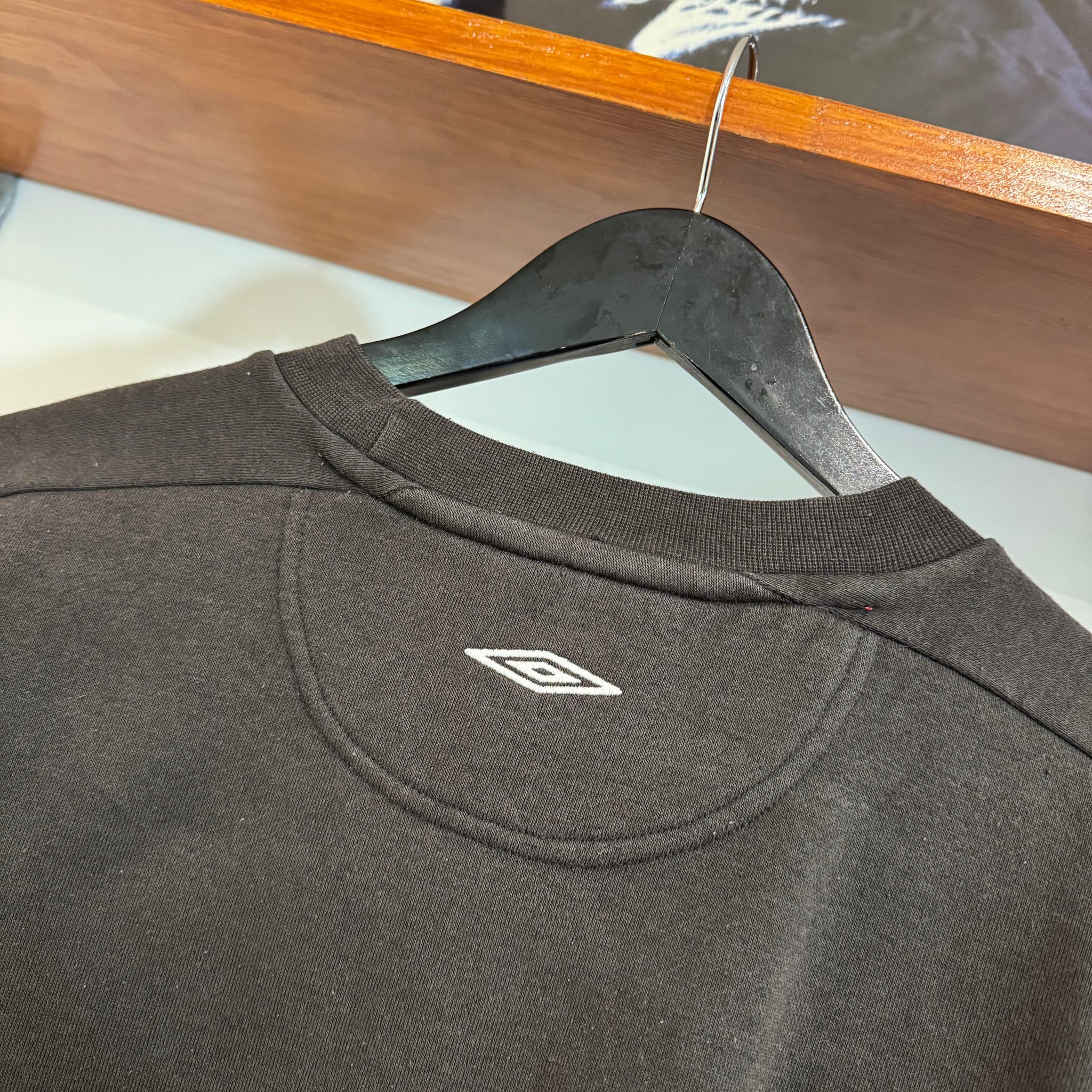 2000'S UMBRO MANCHESTER UNITED FOOTBALL SWEATSHIRT - M