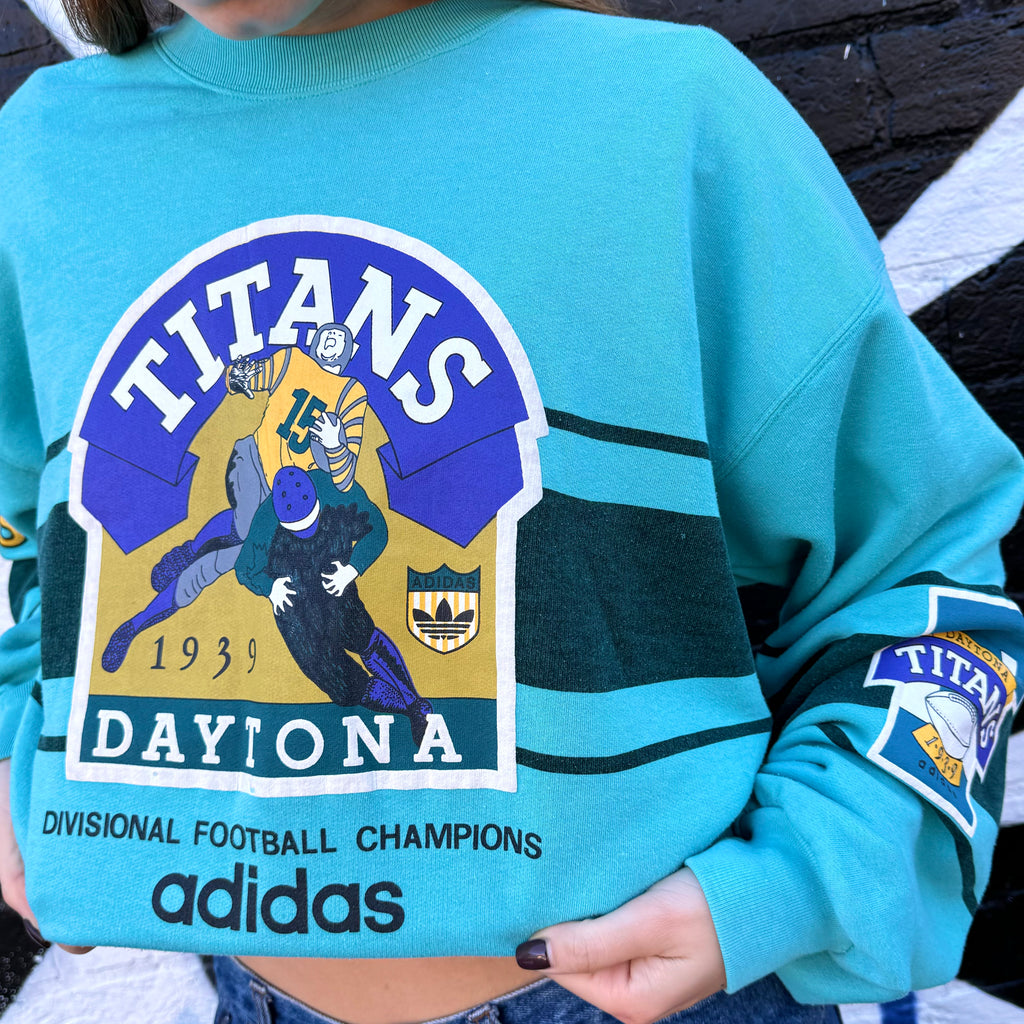 1980'S ADIDAS DAYTONA TITANS CHAMPIONSHIP SWEATSHIRT - M