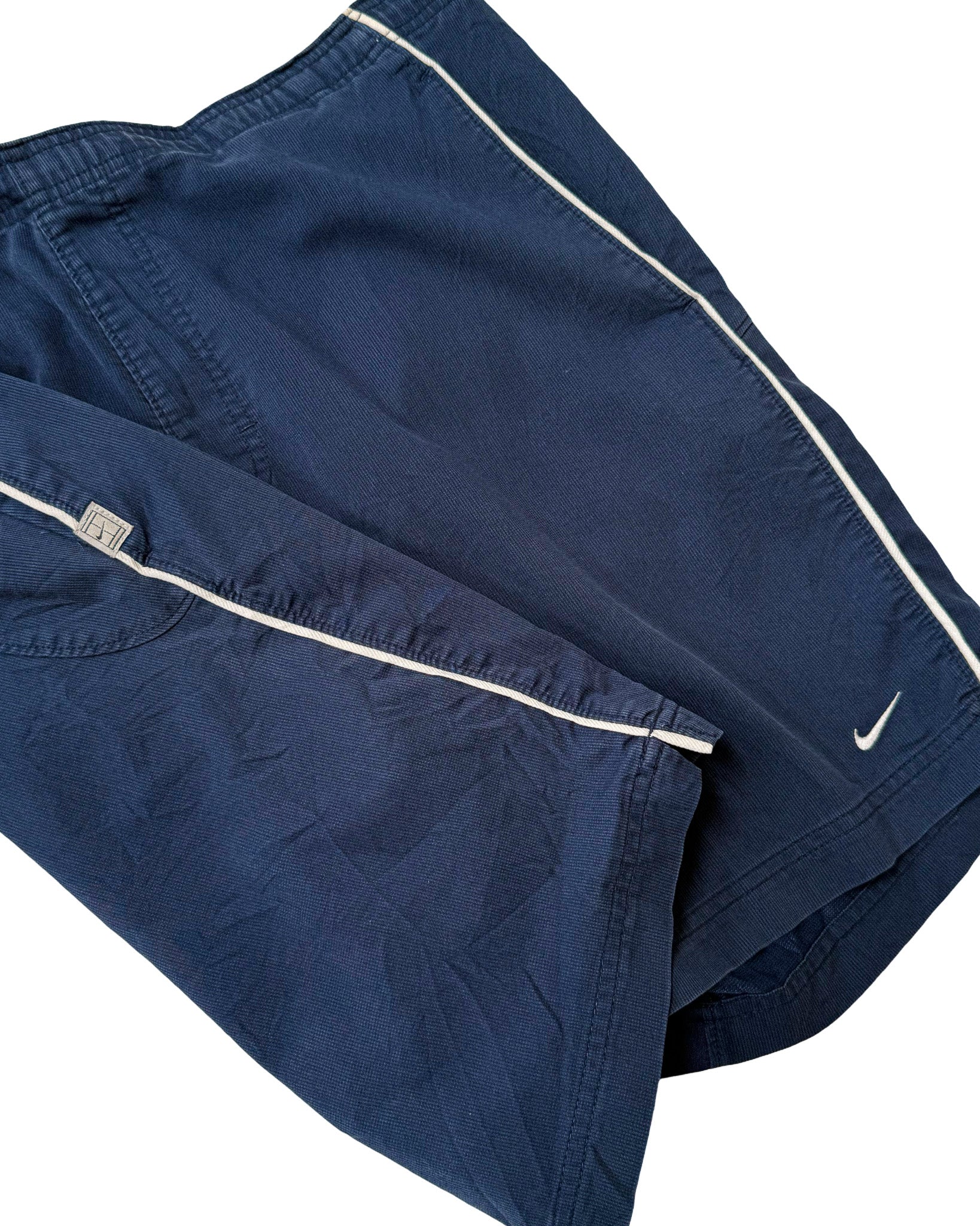 2000'S NIKE CHALLENGE COURT SHORTS - 34