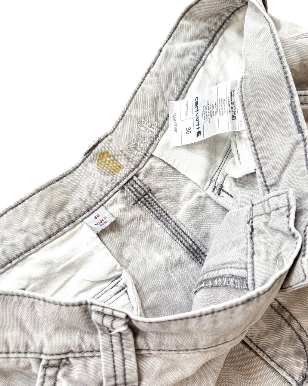 2000'S CARHARTT CARGO SHORTS - 33