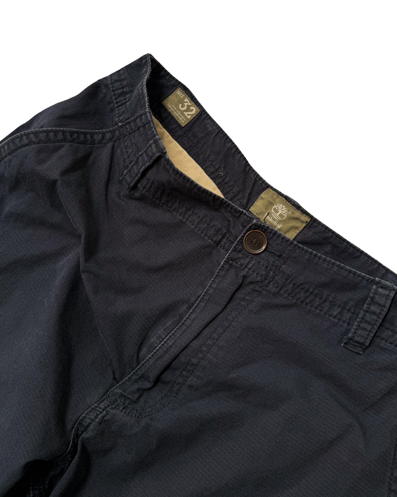 2000'S TIMBERLAND CARGO SHORTS - 32