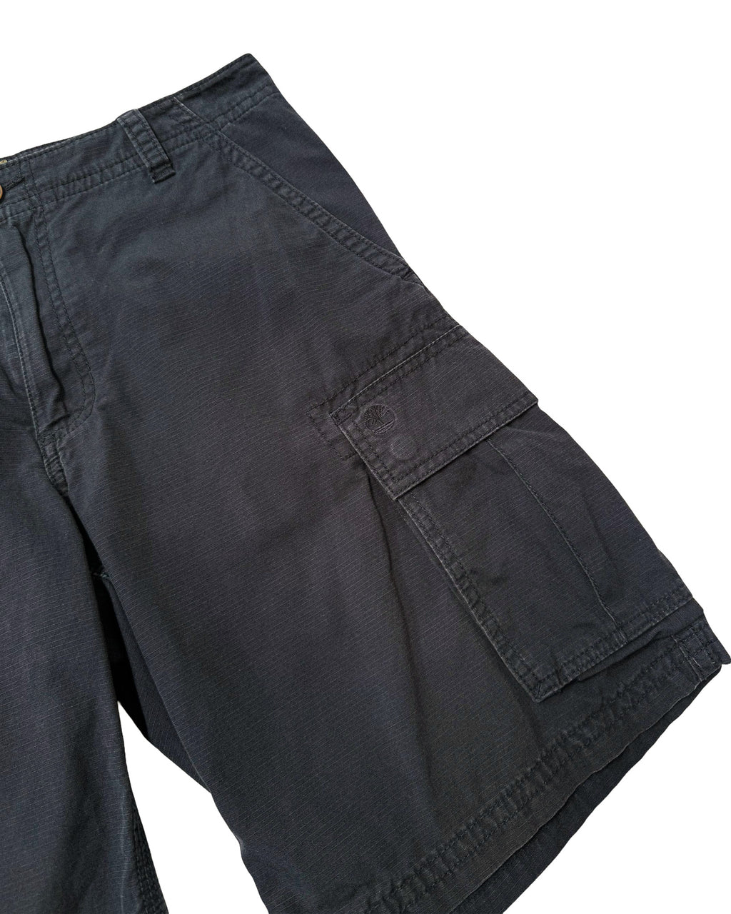 2000'S TIMBERLAND CARGO SHORTS - 32