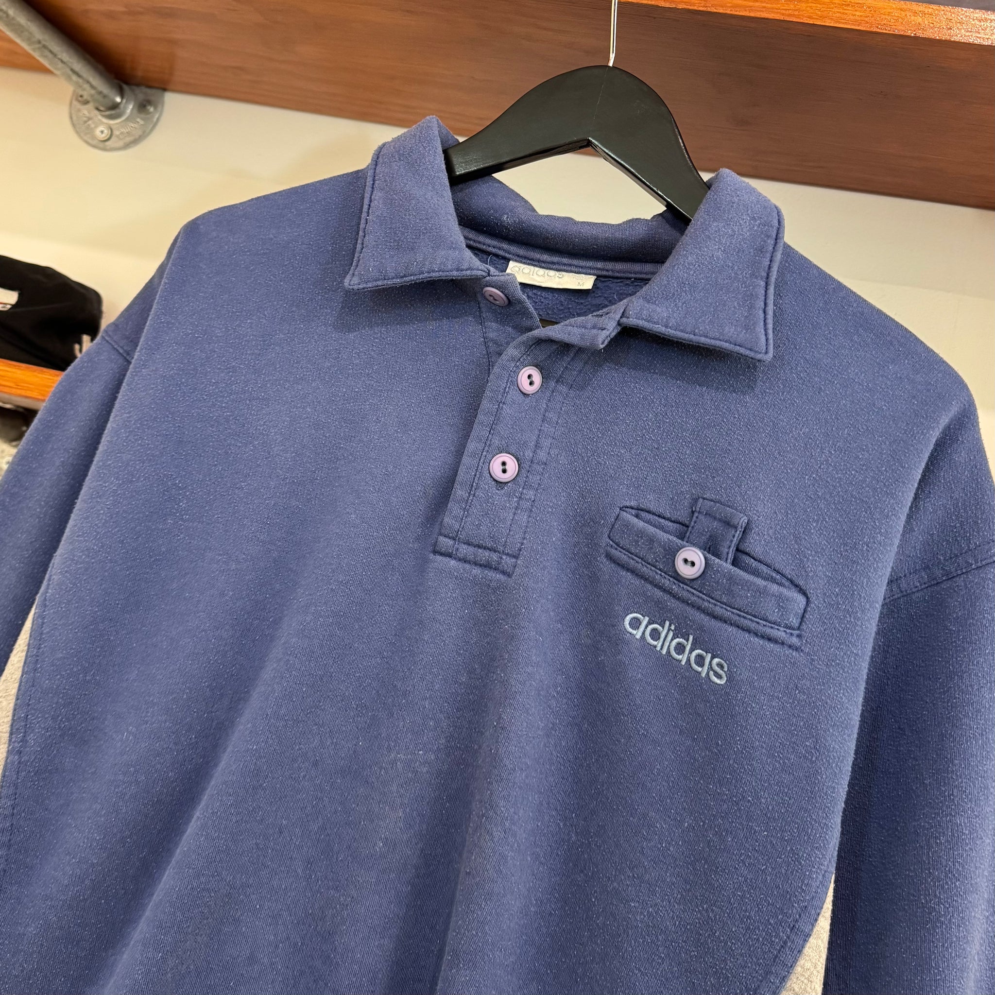 1980'S ADIDAS EMBROIDERED COLLARED SWEATSHIRT - L