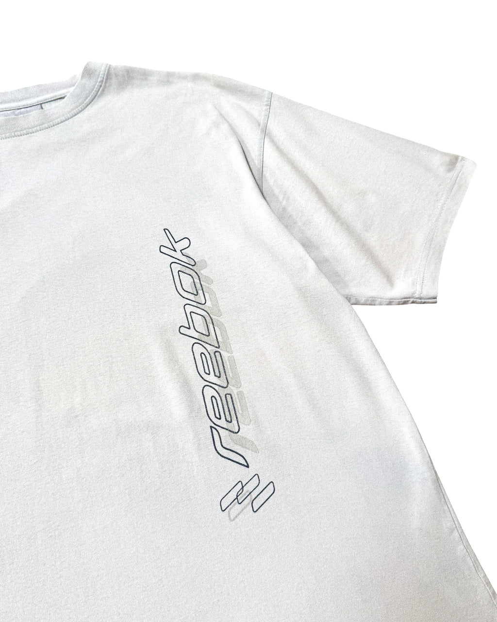 2000'S REEBOK GRAPHIC TEE - L