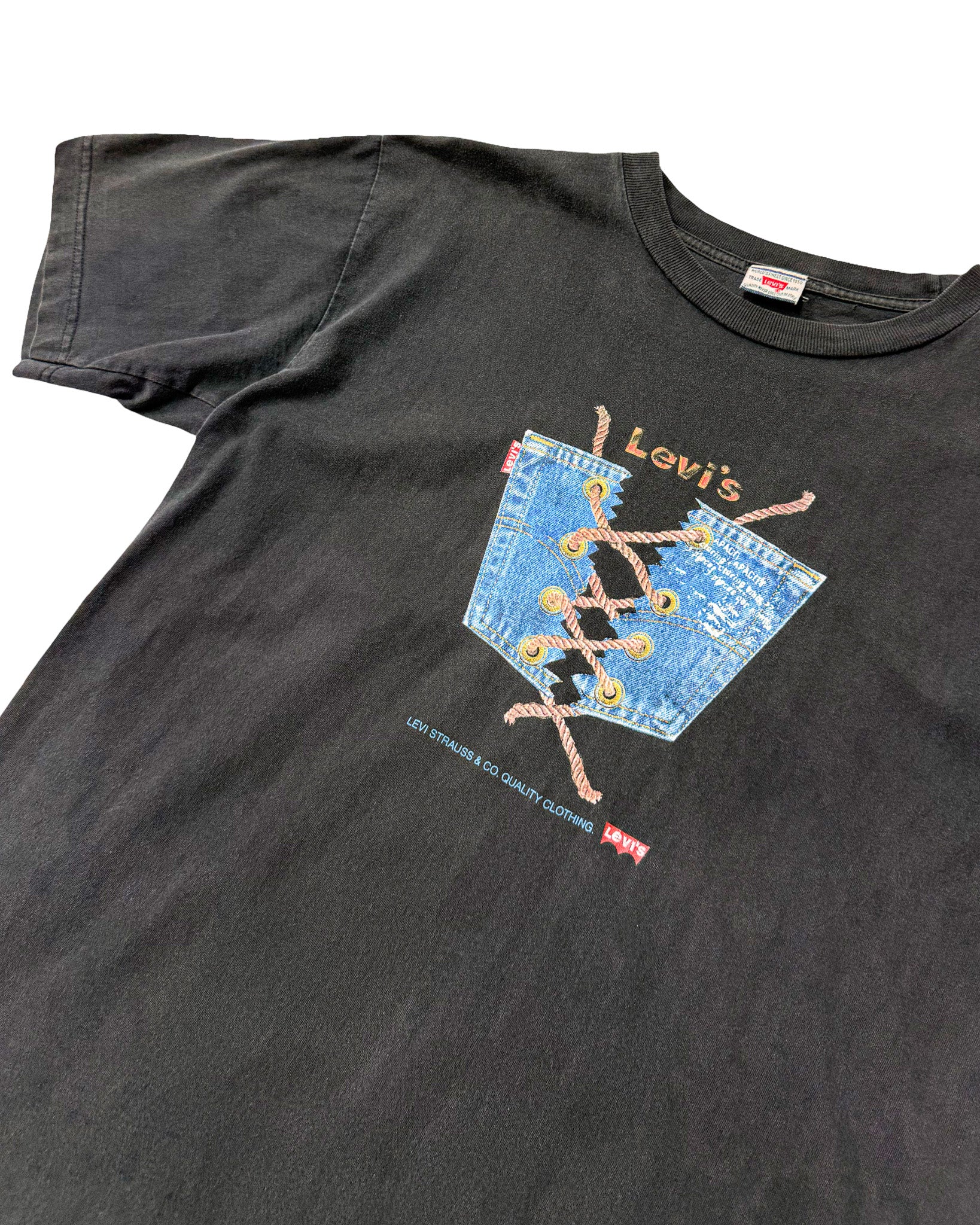 2000'S LEVI STRAUSS GRAPHIC TEE - M