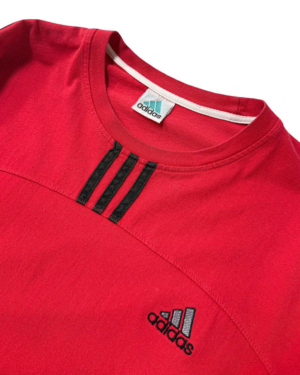 2000'S ADIDAS EMBROIDERED TEE - M/L